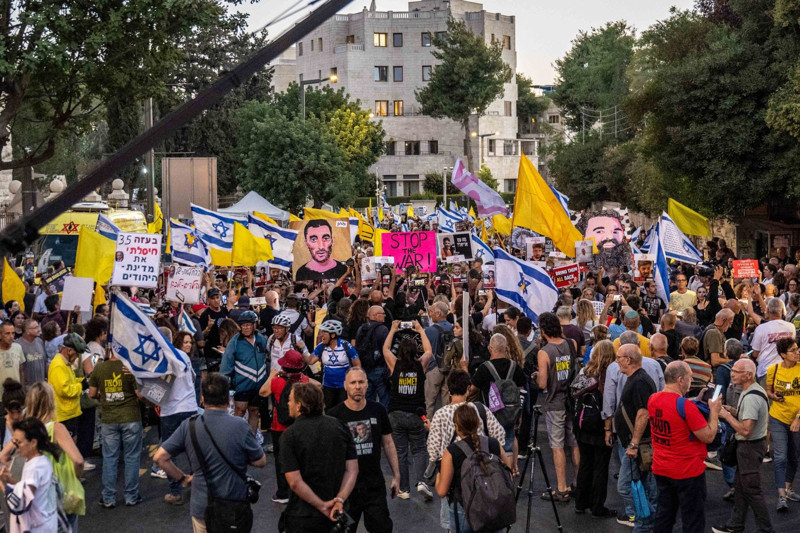 Bir İsrail klasiği! Ateşkes için sokaktalar - Resim: 3