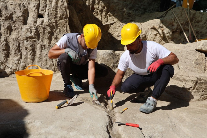 Nevşehir'de yolun altından çıktı! Tam 500 yıllık tarih - Resim: 1