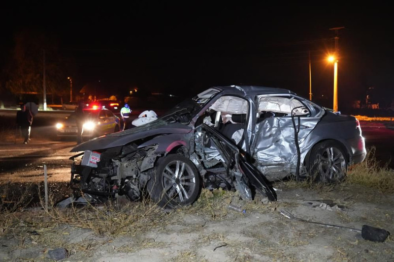 Katliam gibi kaza! 3 ölü, 6 yaralı - Resim: 4