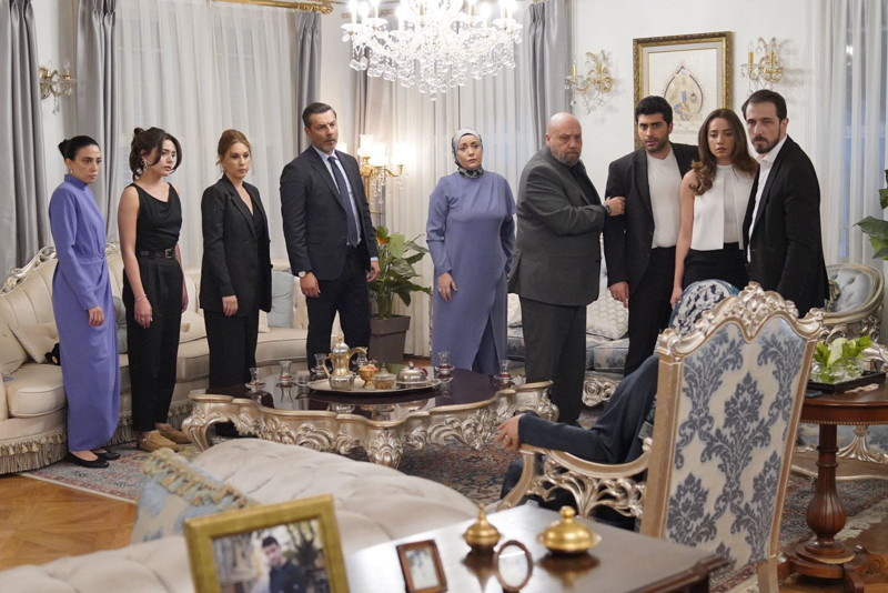 Görkem, Mustafa'yı öldürdü mü? İşte Kızılcık Şerbeti sezon finali bölüm özeti ve fotoğrafları - Resim: 10