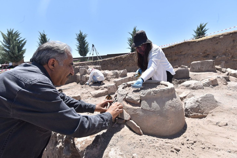 Bitlis'in Ahlat ilçesinde yapılıyor! Tarihe ışık tutacak... - Resim: 10