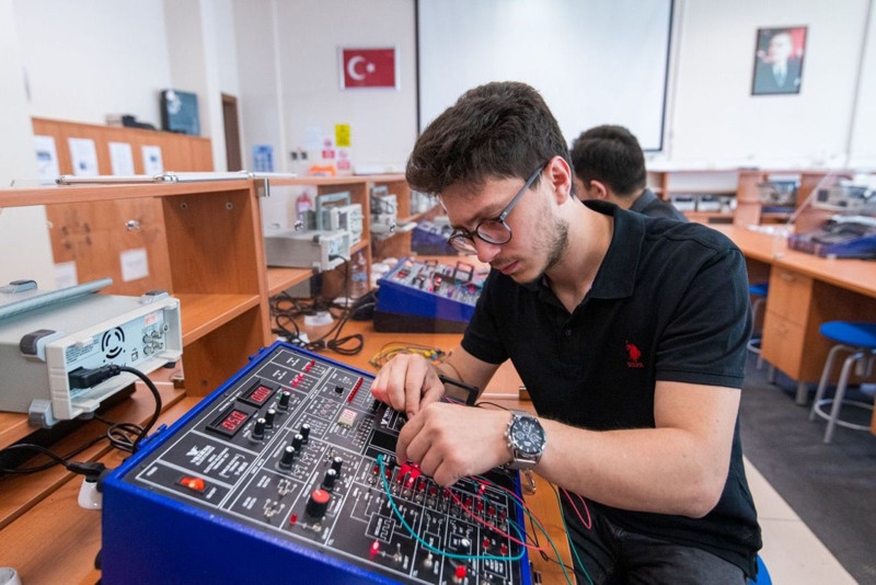 Türkiye'nin en iyi mühendislik fakülteleri belli oldu! Bu üniversiteler Avrupa'da ilk 100'de yer aldı - Resim: 6