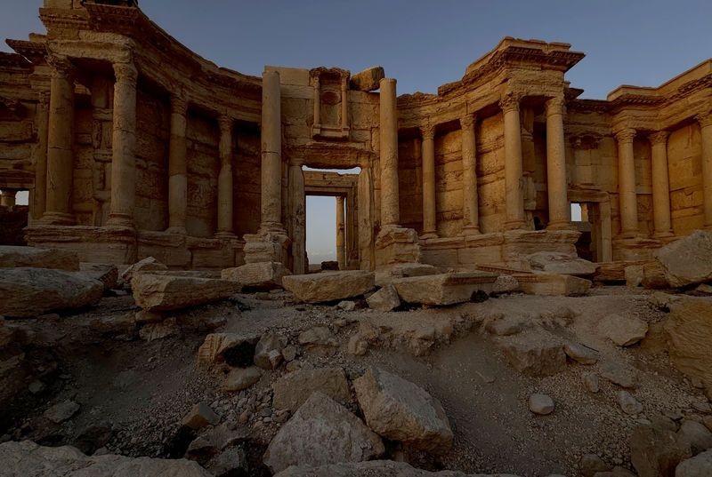 Suriye'nin turistik merkezi: Palmira Antik Kenti - Resim: 6