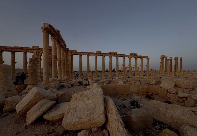 Suriye'nin turistik merkezi: Palmira Antik Kenti - Resim: 7
