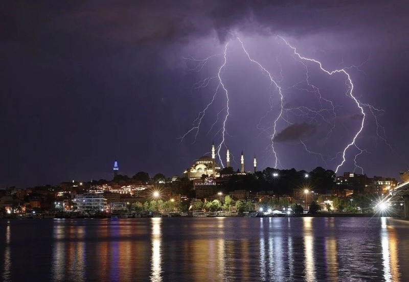 İstanbul'a gök gürültülü sağanak geliyor! Meteoroloji'den yeni tarih geldi - Resim: 3