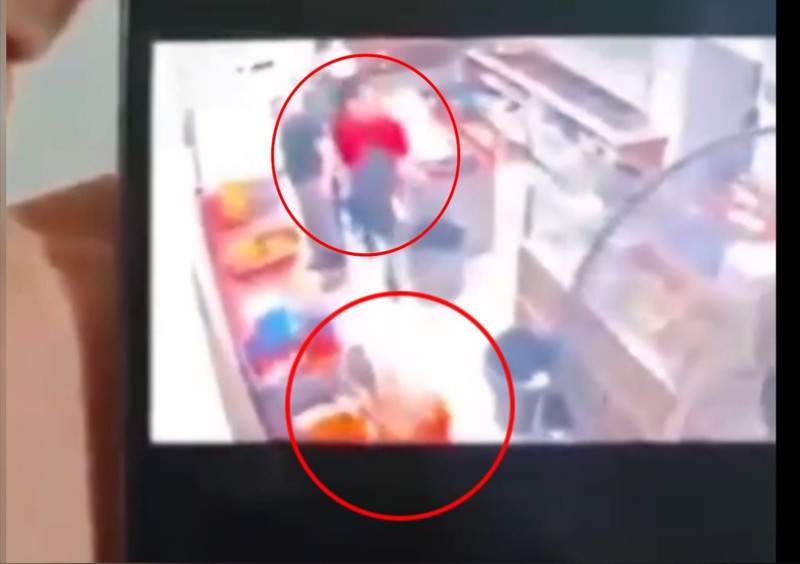 Şırnak'ta çalıştığı lokantada bıçaklanarak katledildi: O anlar kaydedildi - Resim: 5