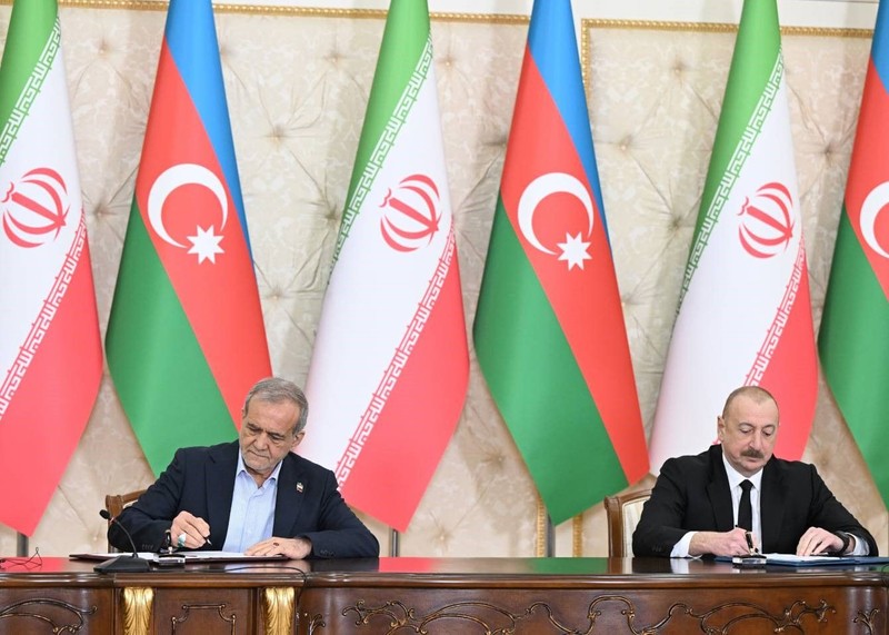 İran ve Azerbaycan'dan kritik görüşme! Pezeşkiyan ve Aliyev'den sıcak mesajlar - Resim: 8