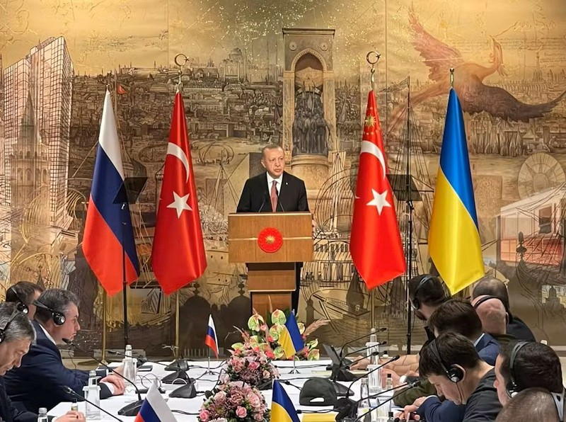 Bloomberg'e göre Rusya ve Ukrayna 'sınırlı görüşmeler' yürütüyor - Resim: 6