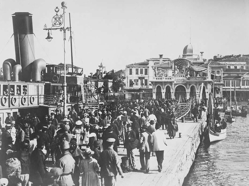 İstanbul'un işgalinden kalan eski fotoğraflar! Düşman askerleri şehri böyle kuşatmış - Resim: 4