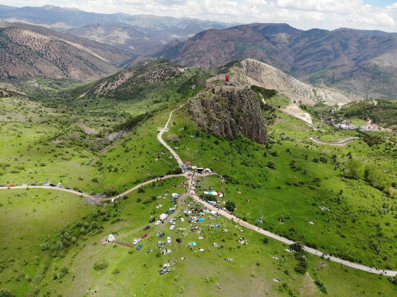Gümüşhane Kov Kalesi'nde düzenleniyor! 2'inci kez gerçekleşti - Resim: 1