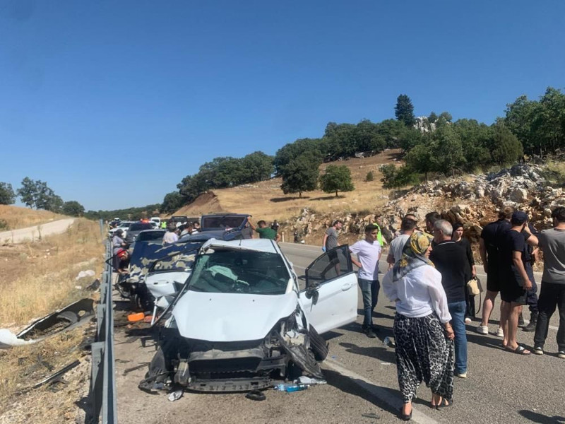 Konya'da feci kaza! 7 yaralı - Resim: 1