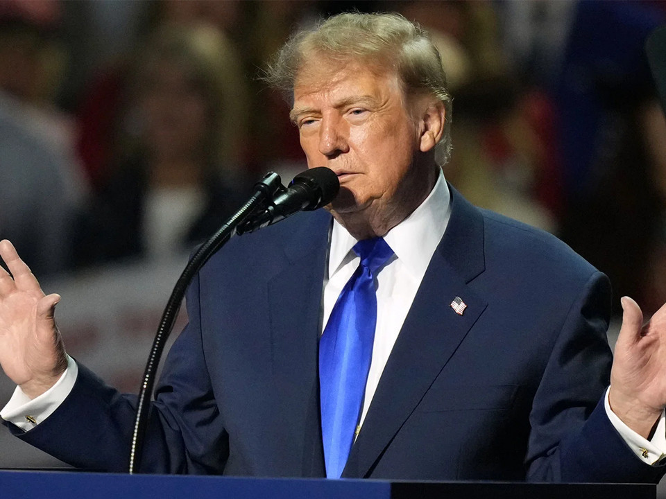 Trump':'İran doğrudan bize ulaştı, anlaşmak istiyor