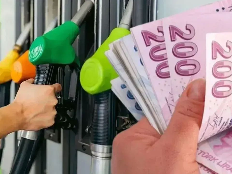 Motorine tarihi zam yolda: 100 TL'yi aşacak!