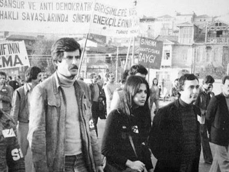 Rüzgâra göğüs geren Jön Türk: Tarık Akan