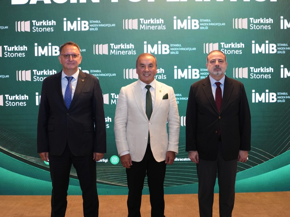 Yerli madenler bekliyor, ithalata milyar dolarlar gidiyor